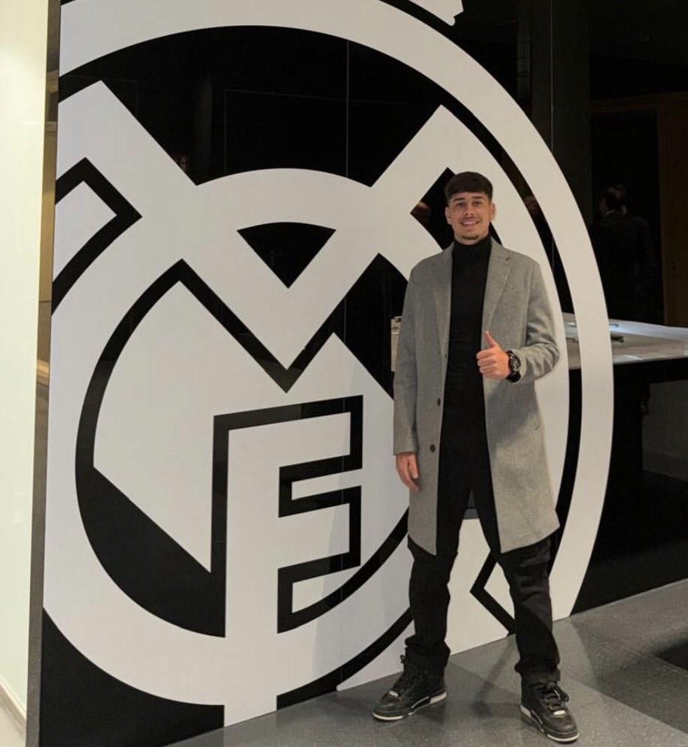 开云-球员自宣，塞维利亚小将亚历克西斯-西里亚已经与皇马签约